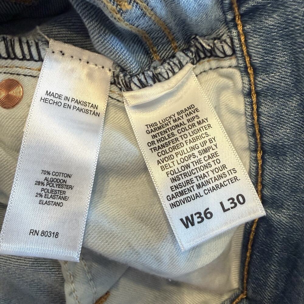 Lucky Brand 410 Athletic Straight Jeans Men's 36x30 Light Blue Denim (A0134) NWT - Picture 8 of 8